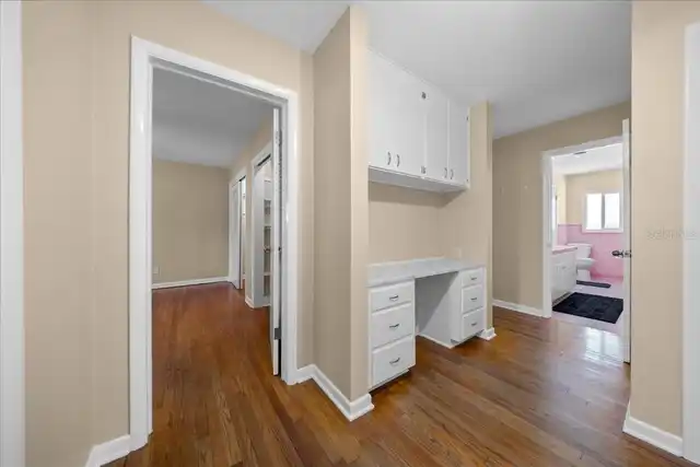 Listing Photo 17