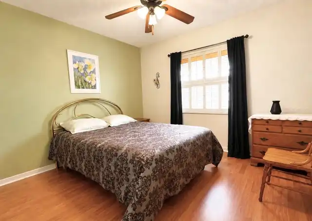 Listing Photo 16