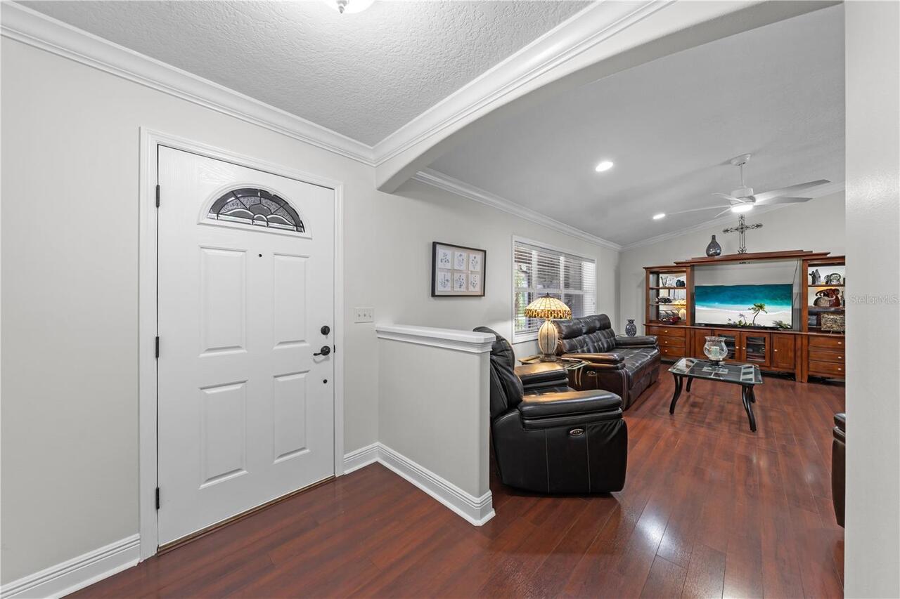 Listing Photo 7