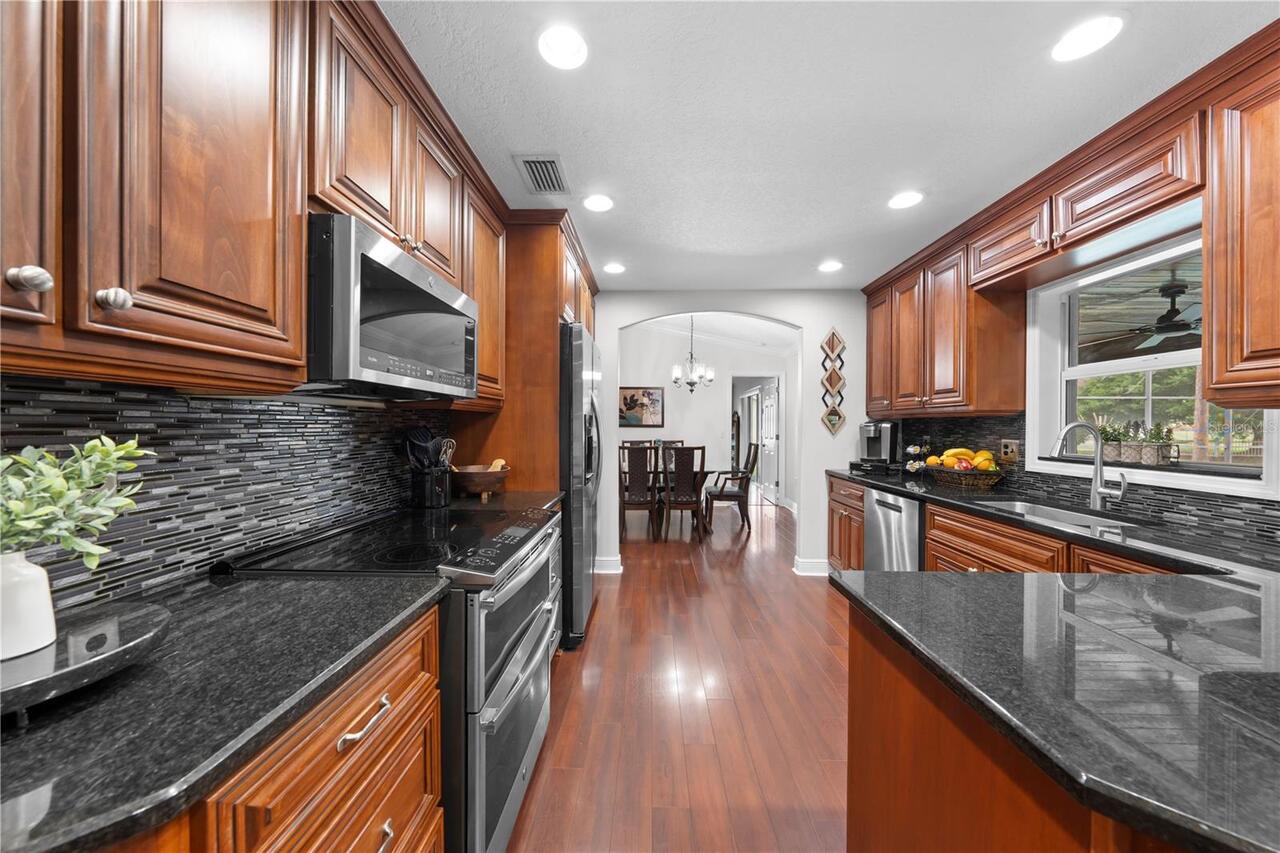 Listing Photo 25