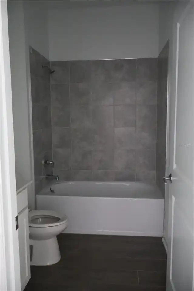Listing Photo 20