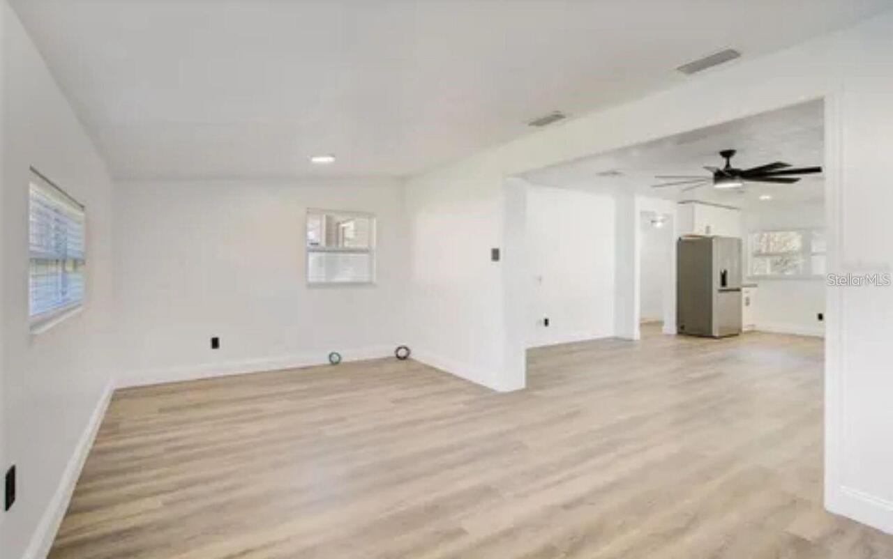 Listing Photo 9
