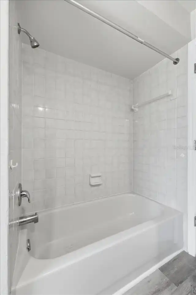Listing Photo 28