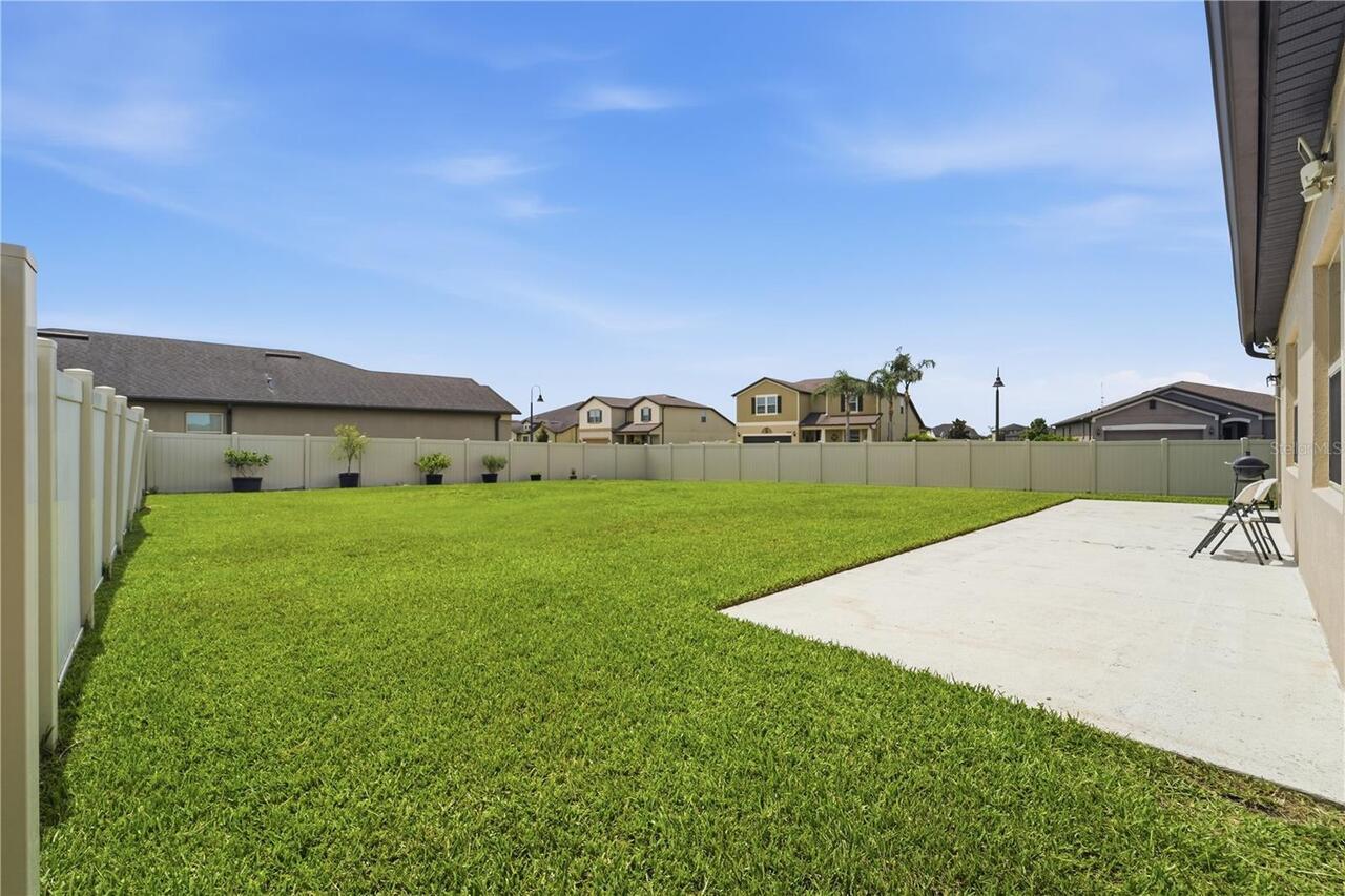 Listing Photo 6