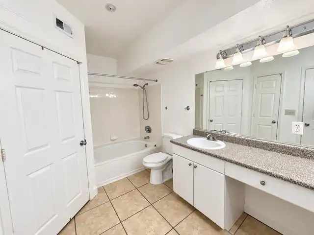 Listing Photo 20