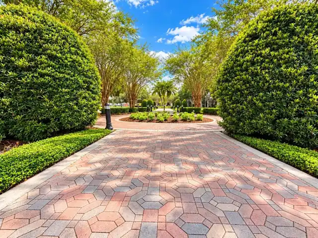 Listing Photo 25