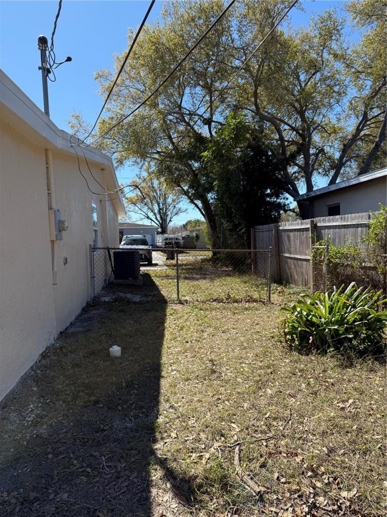 Listing Photo 14