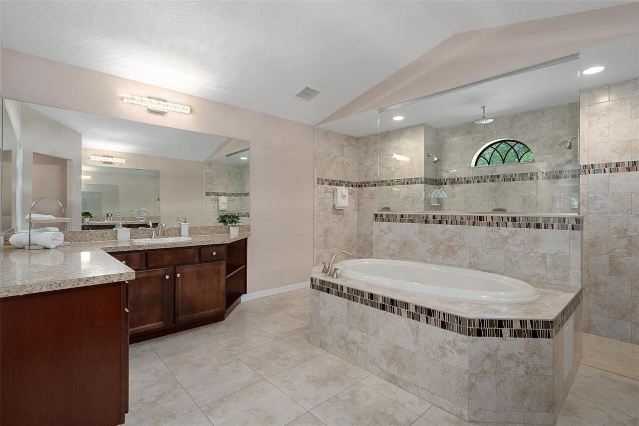 Listing Photo 35