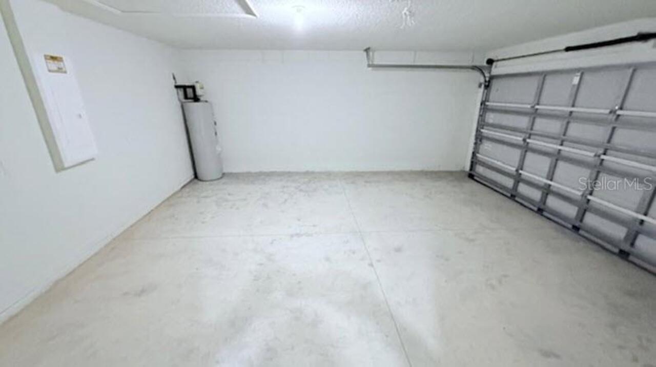 Listing Photo 14