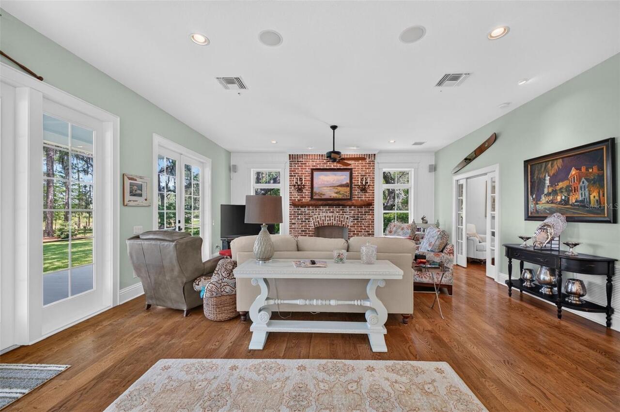 Listing Photo 22