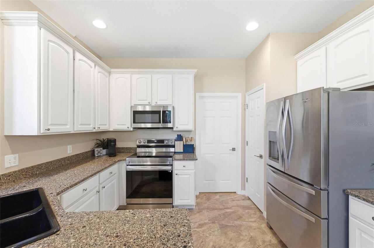 Listing Photo 18