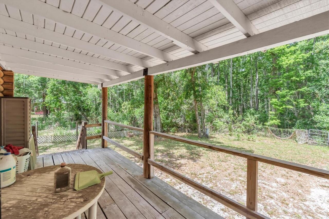 Listing Photo 11