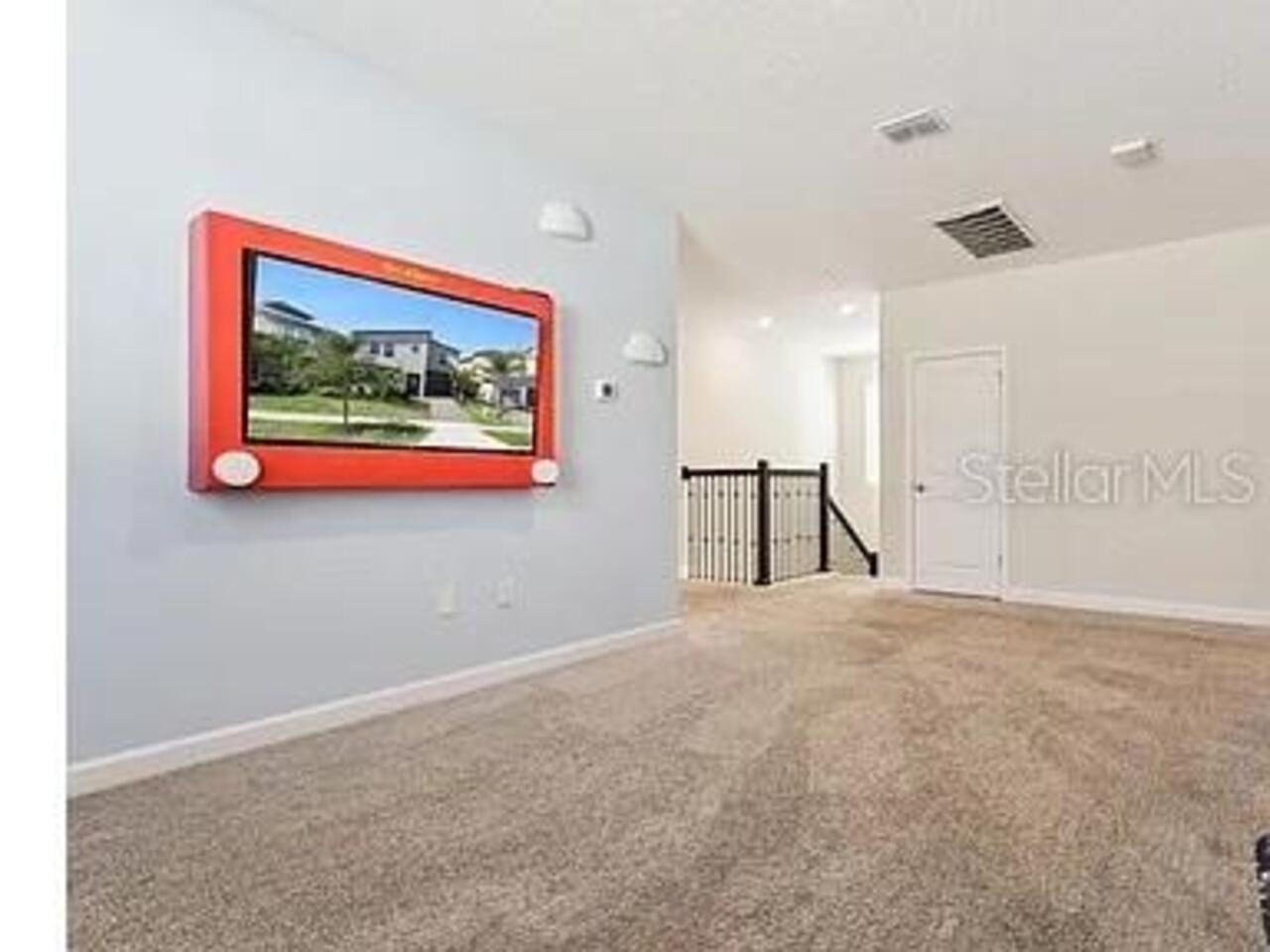 Listing Photo 17