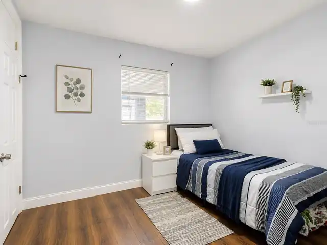 Listing Photo 19