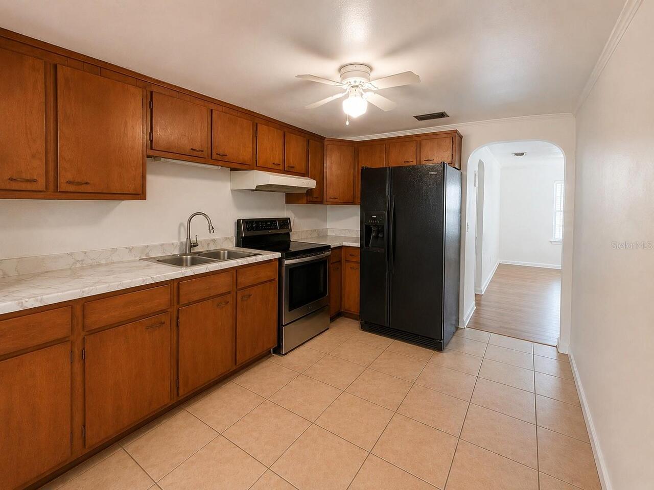 Listing Photo 7