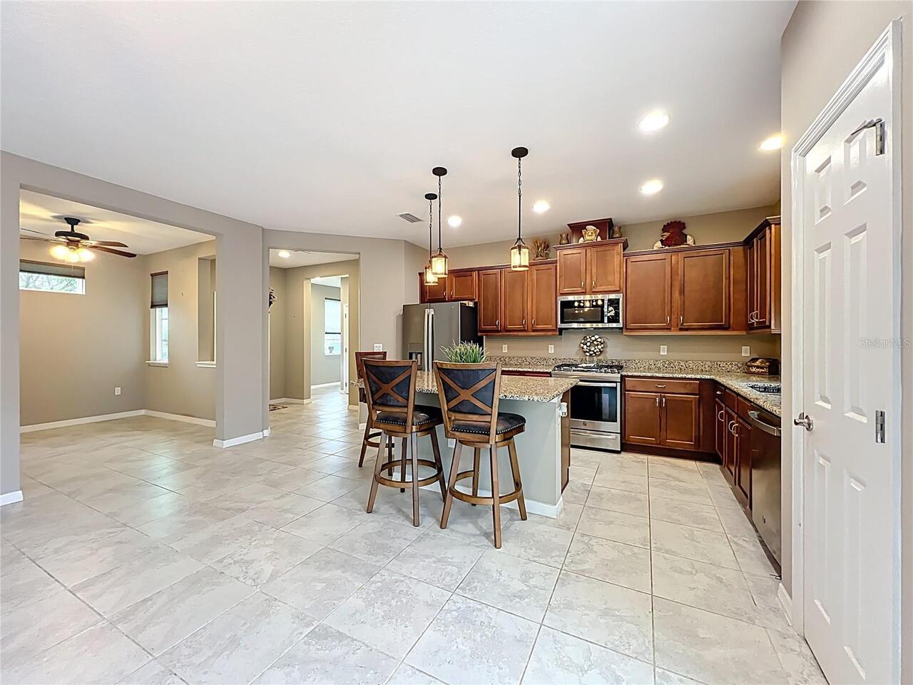 Listing Photo 19