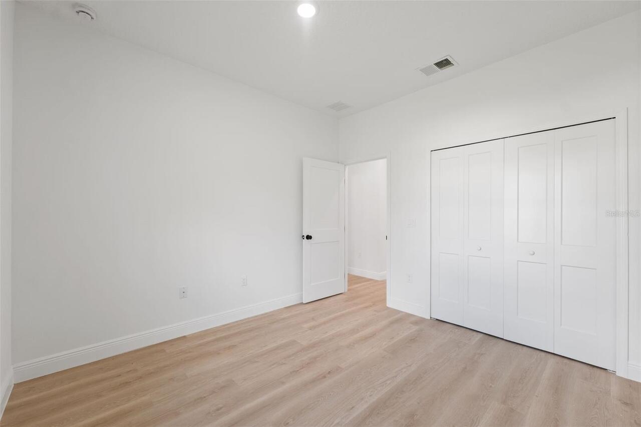 Listing Photo 26
