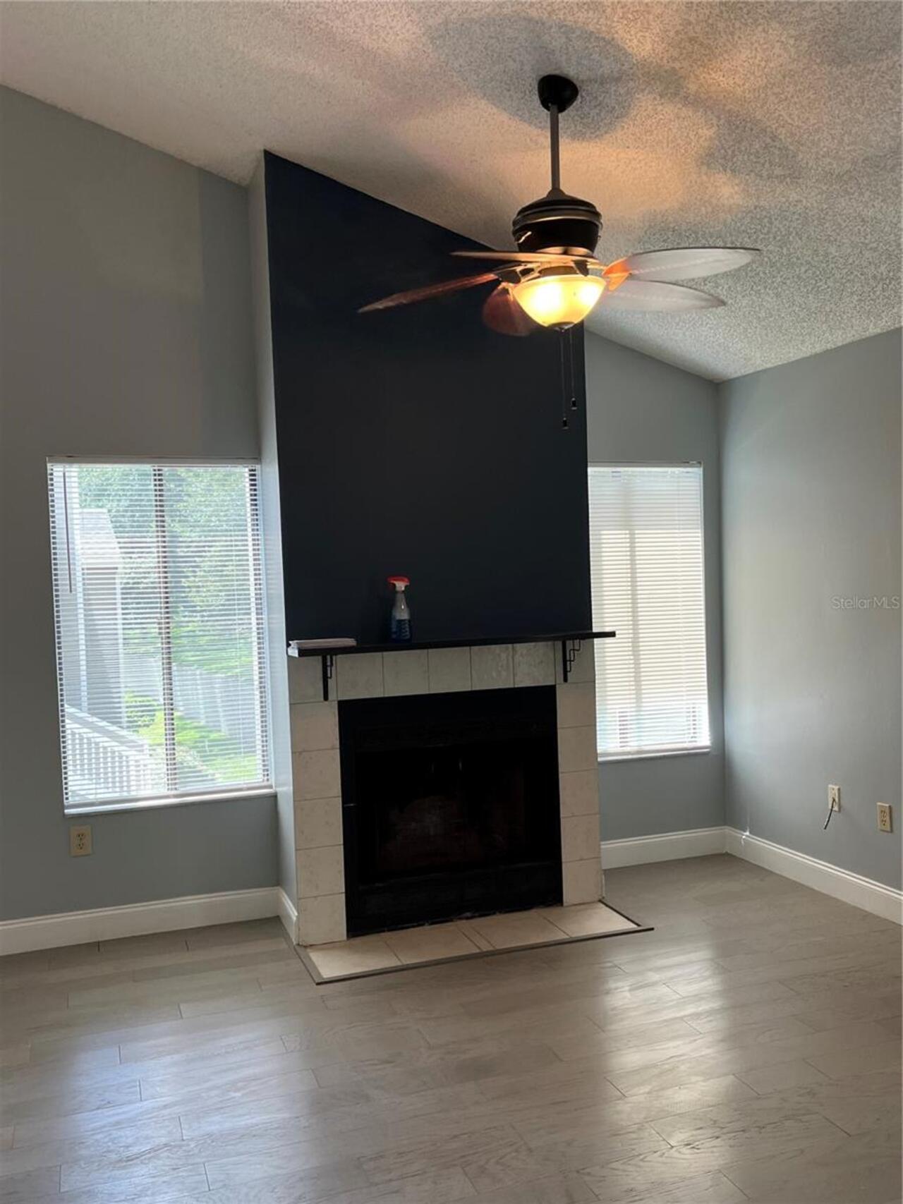 Listing Photo 9