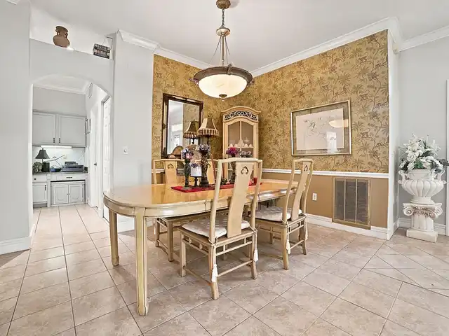 Listing Photo 19
