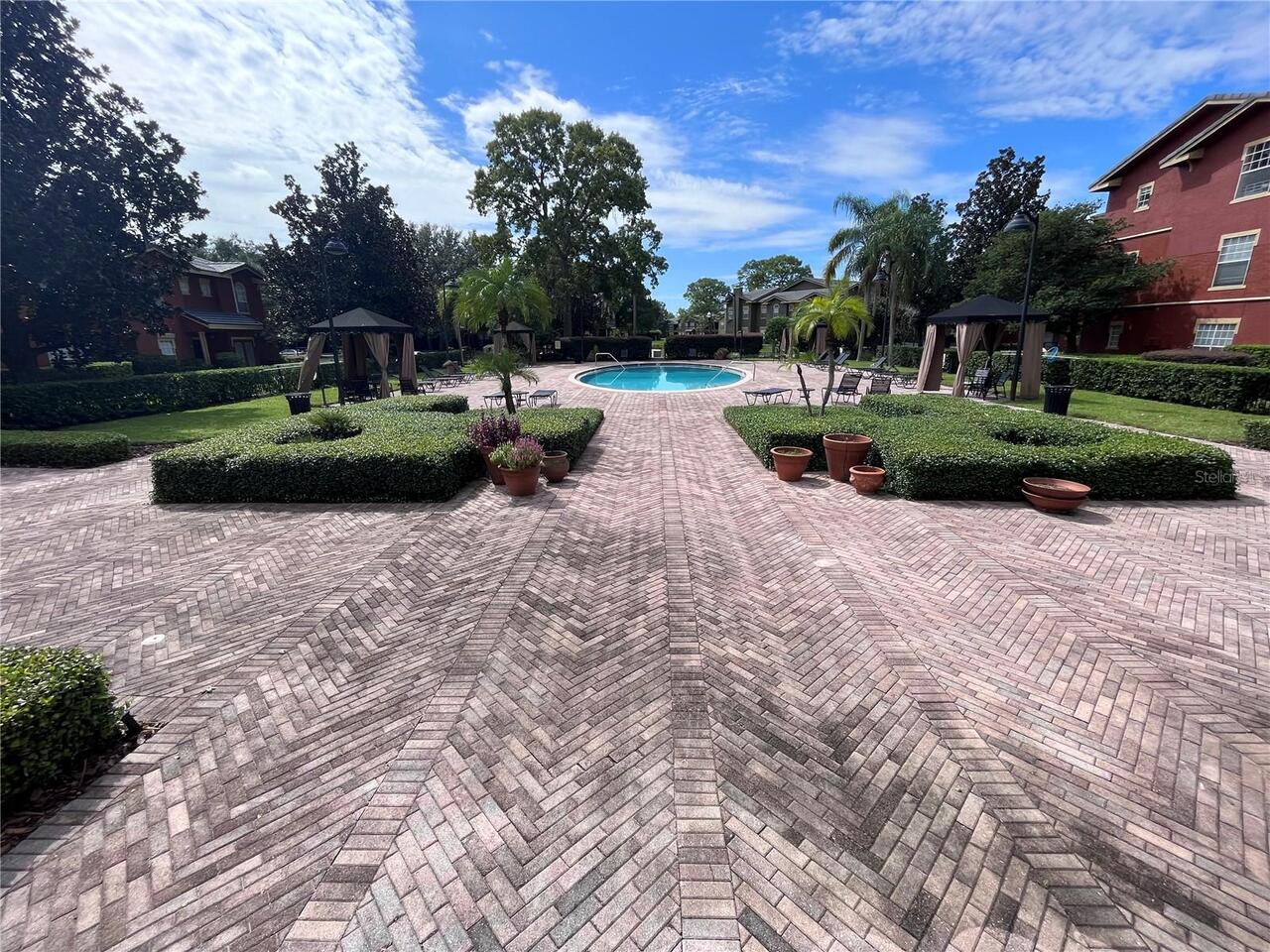 Listing Photo 15