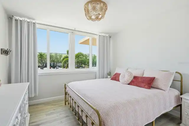 Listing Photo 23