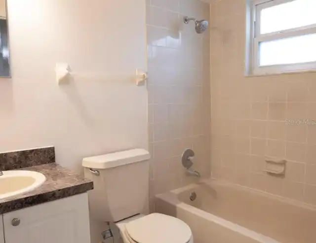Listing Photo 6