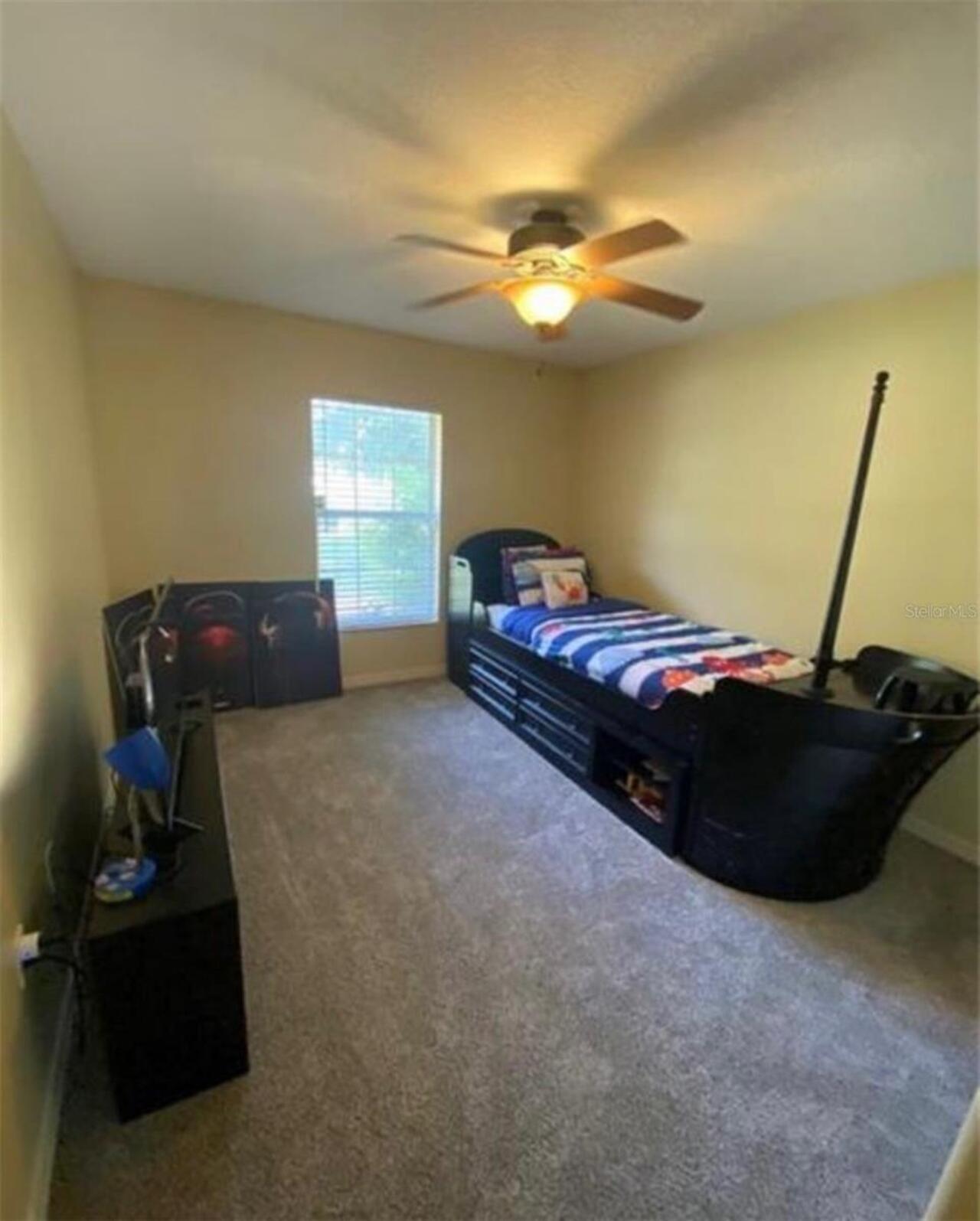 Listing Photo 10