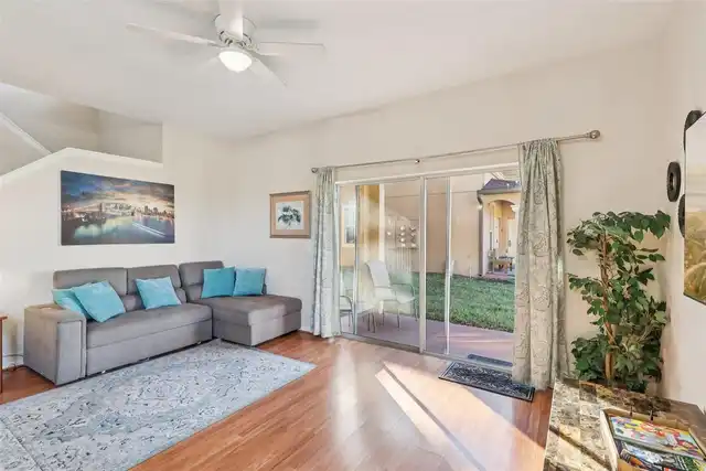 Listing Photo 6