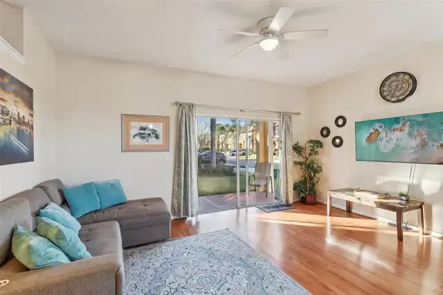 Listing Photo 7