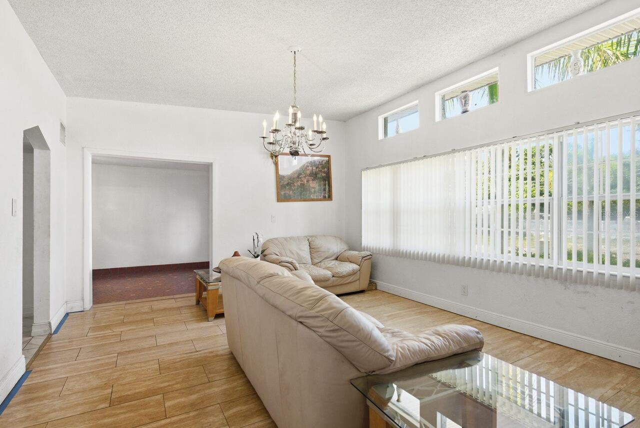 Listing Photo 17