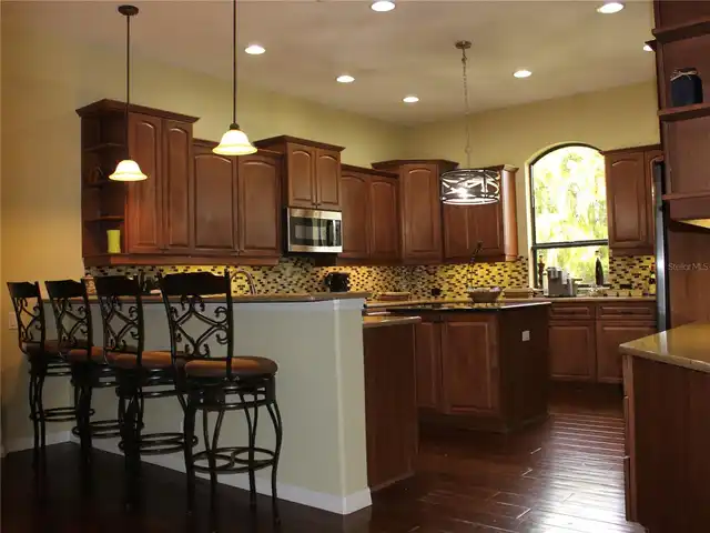 Listing Photo 25
