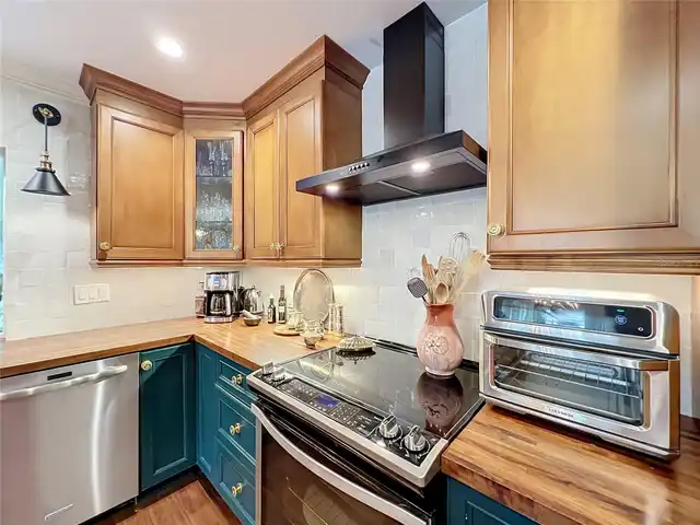 Listing Photo 15