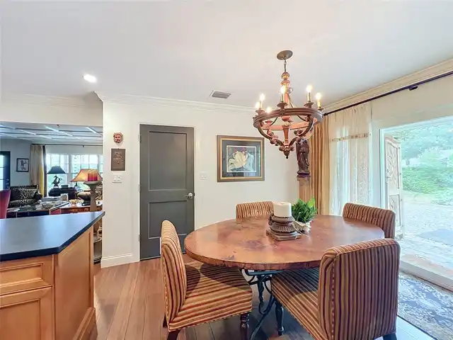 Listing Photo 19