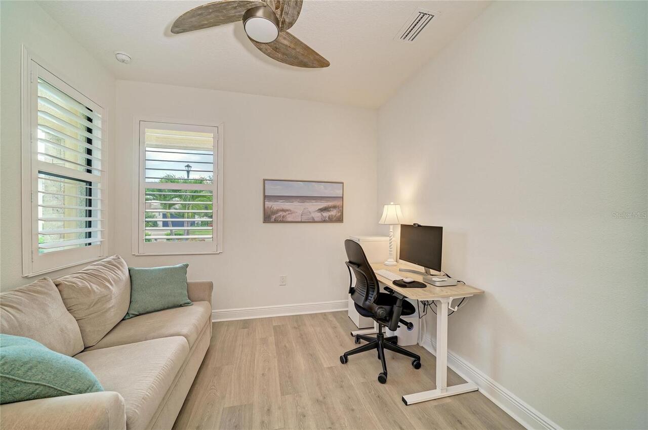 Listing Photo 15