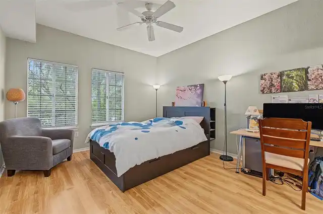 Listing Photo 18