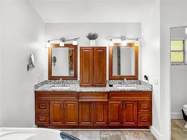 Listing Photo 29