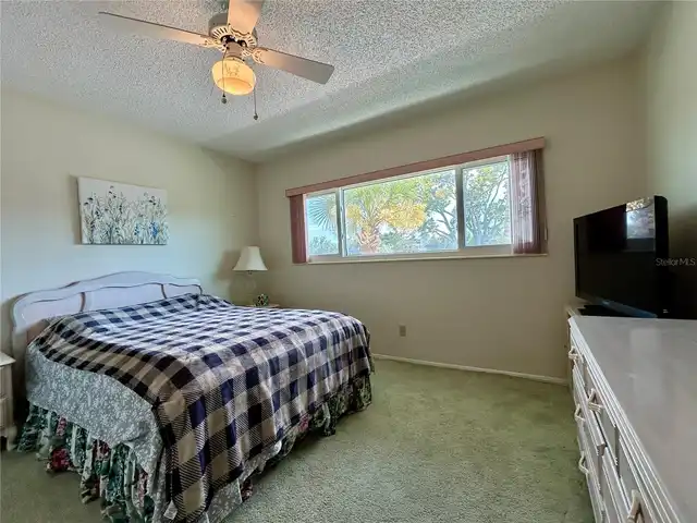 Listing Photo 25