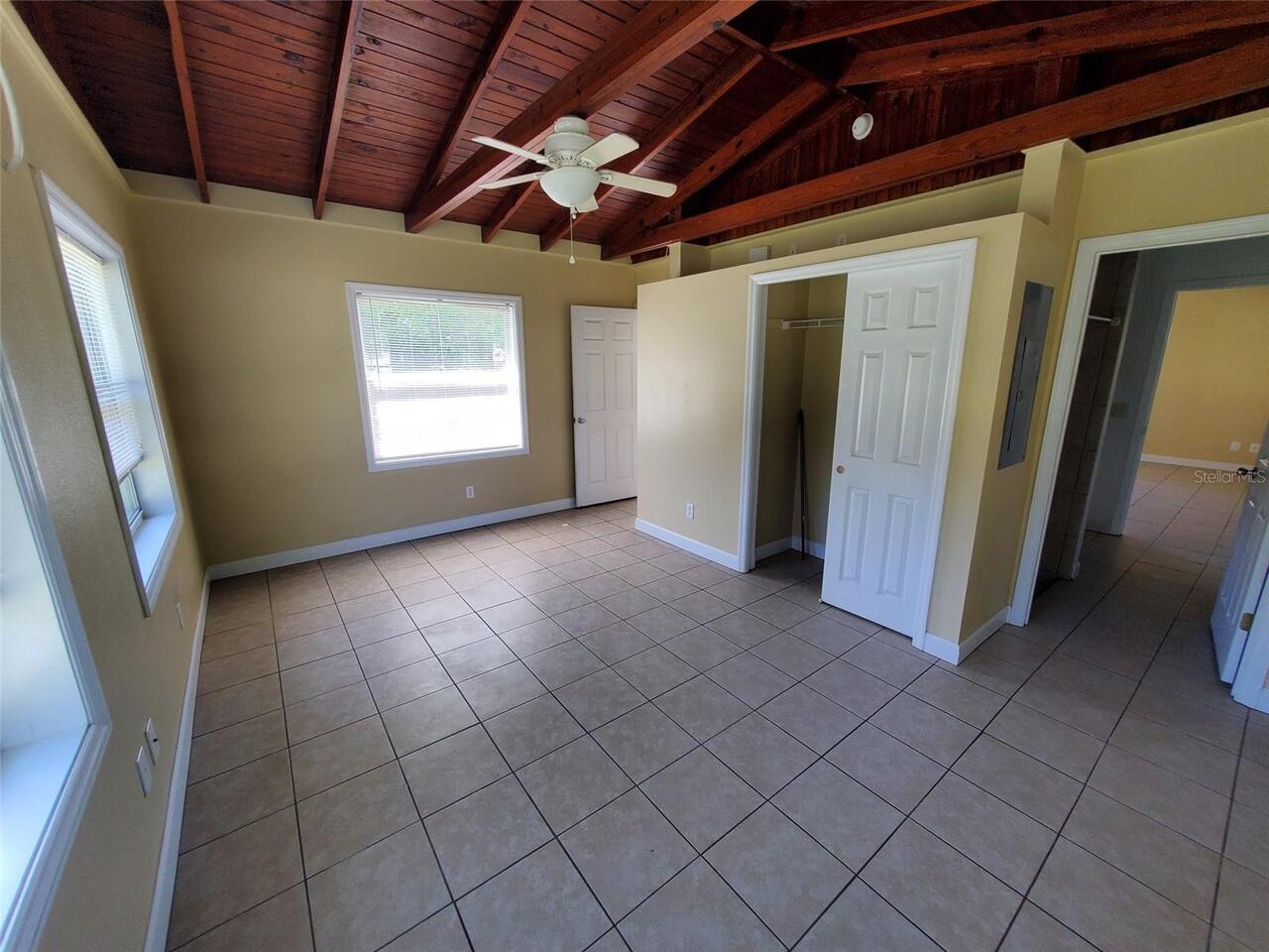 Listing Photo 14