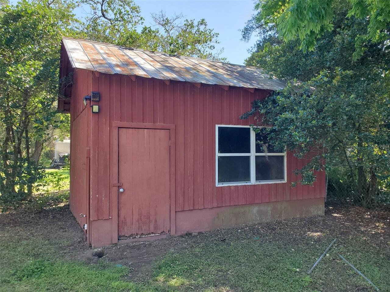 Listing Photo 17