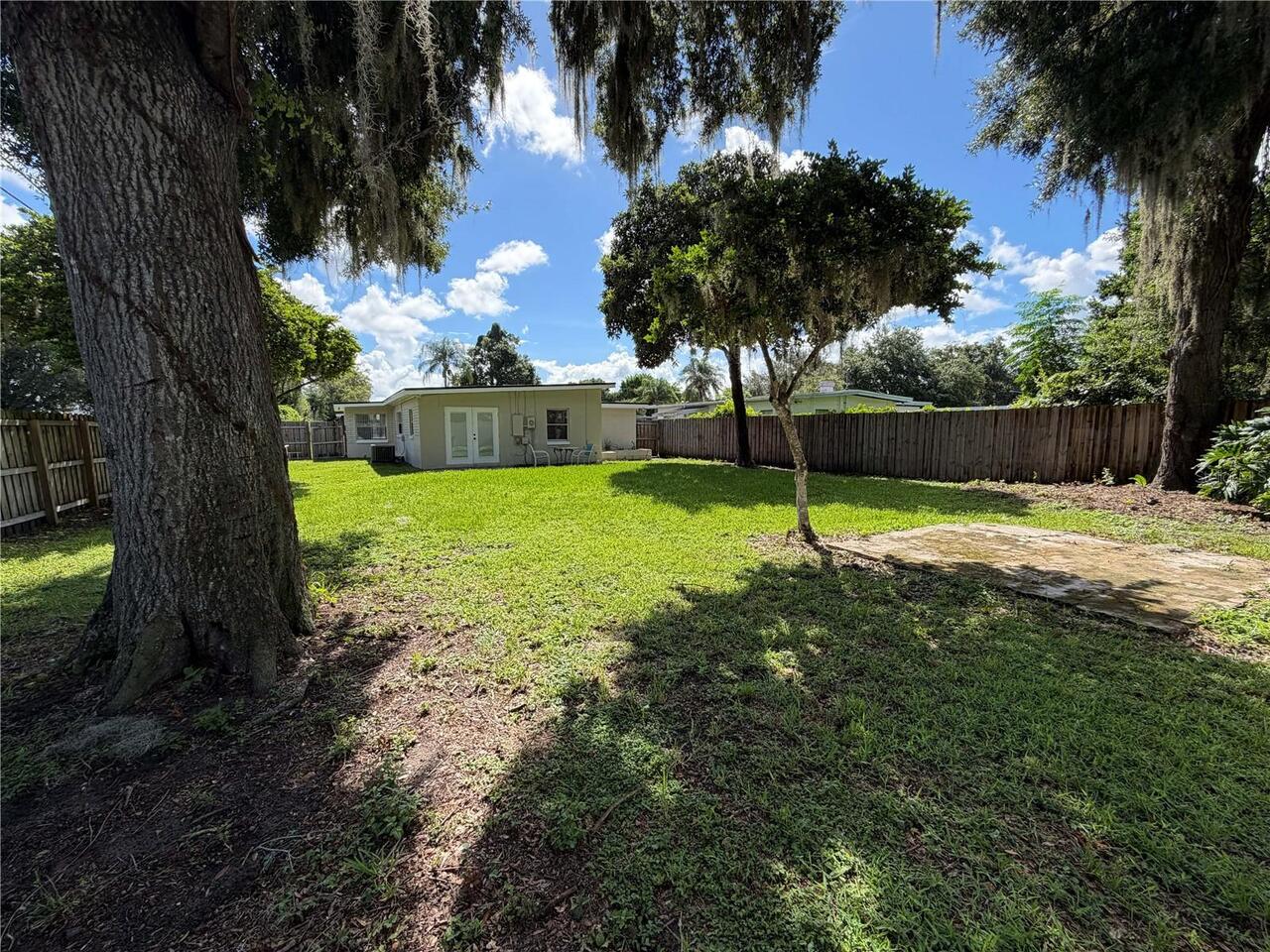 Listing Photo 14