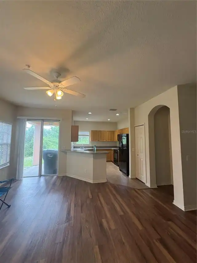 Listing Photo 5