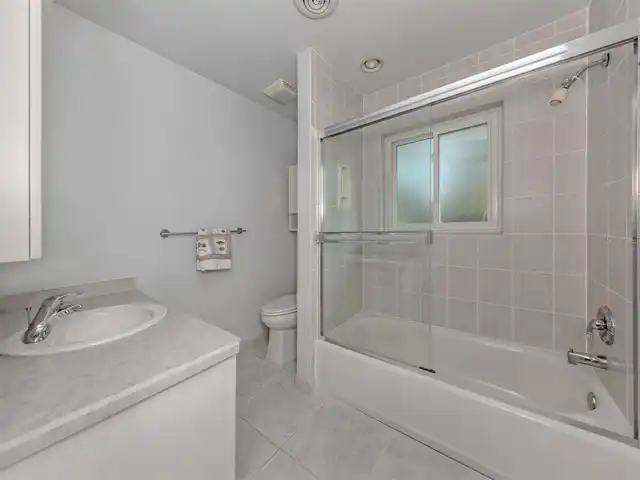 Listing Photo 24