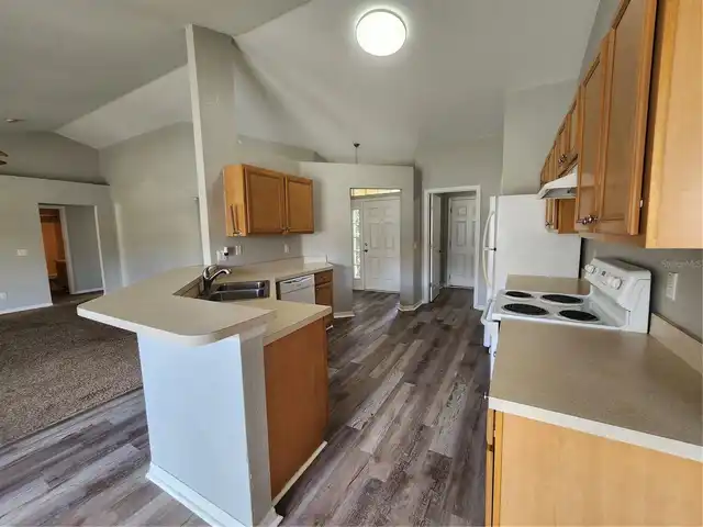 Listing Photo 19