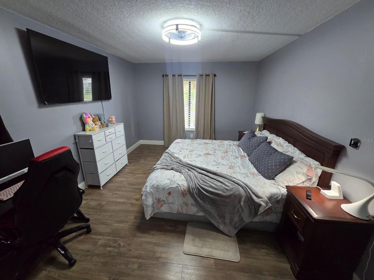 Listing Photo 7