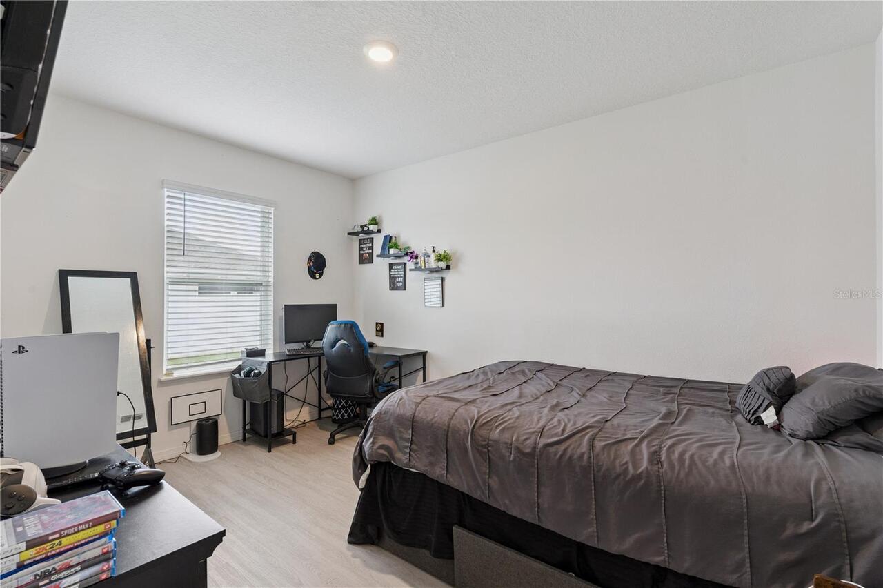 Listing Photo 25