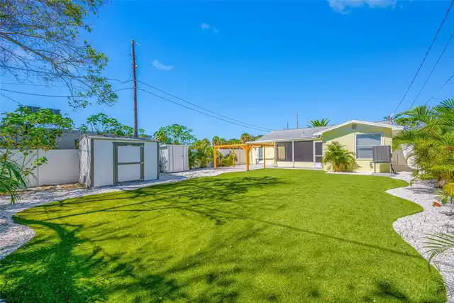 Listing Photo 25