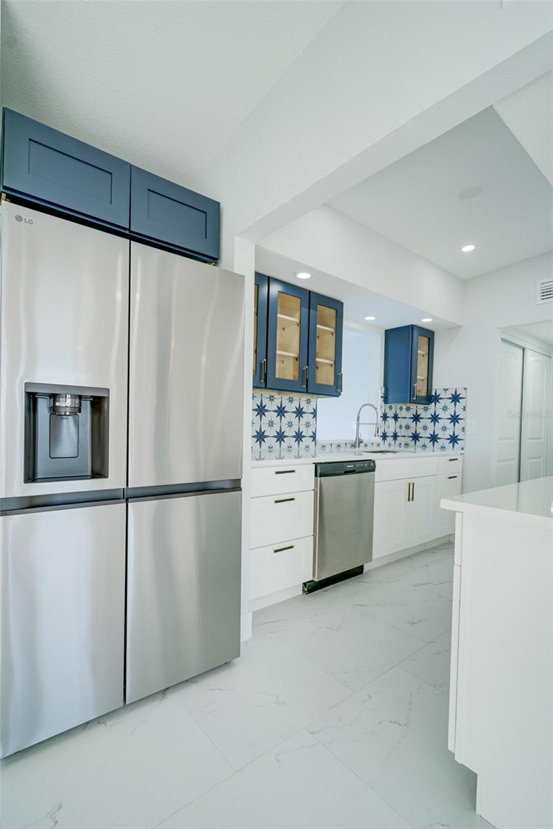 Listing Photo 12
