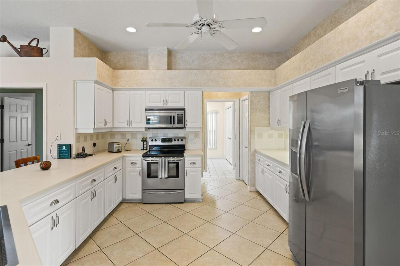 Listing Photo 10