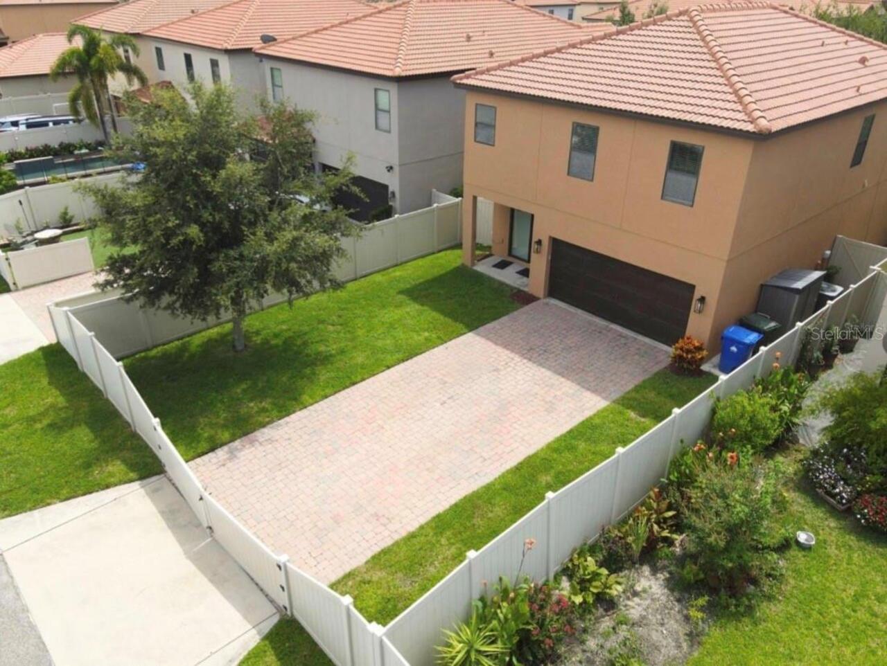 Listing Photo 14