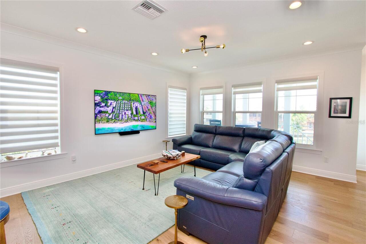Listing Photo 22